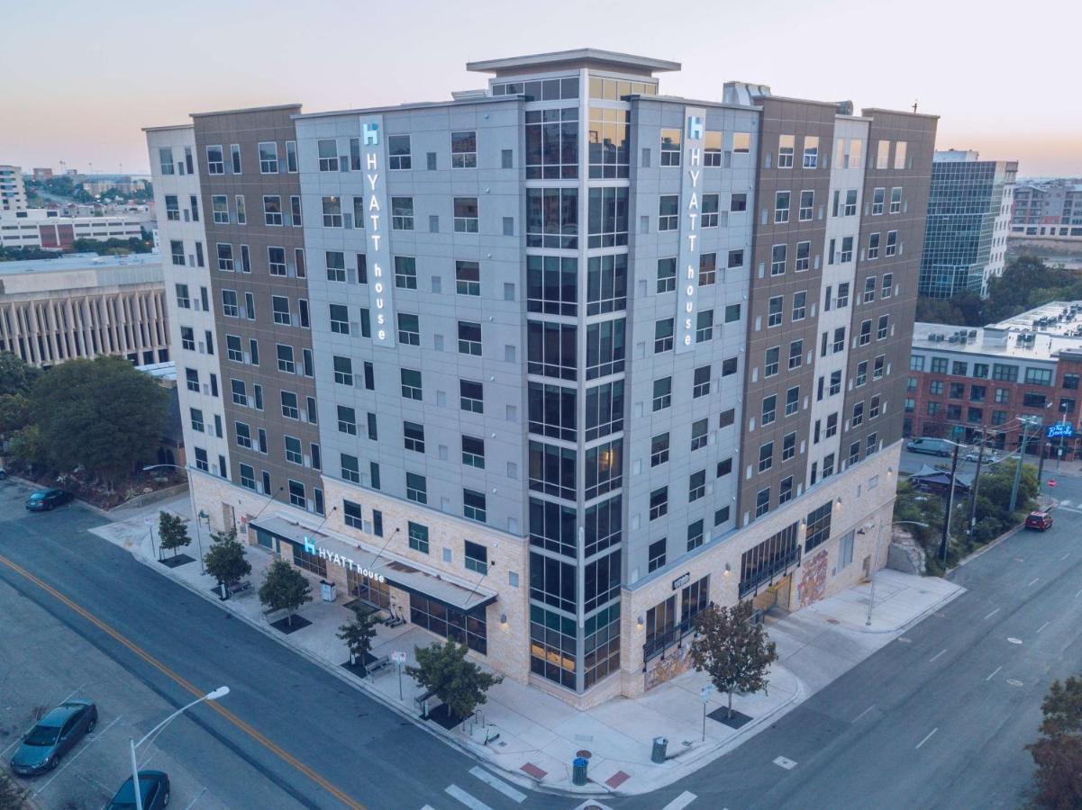 Hyatt House Austin/Downtown Hotel Exterior photo