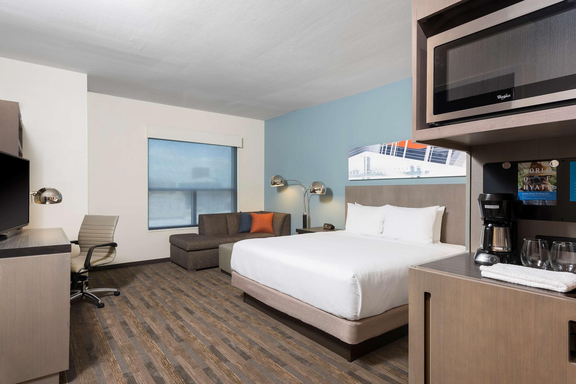 Hyatt House Austin/Downtown Hotel Exterior photo